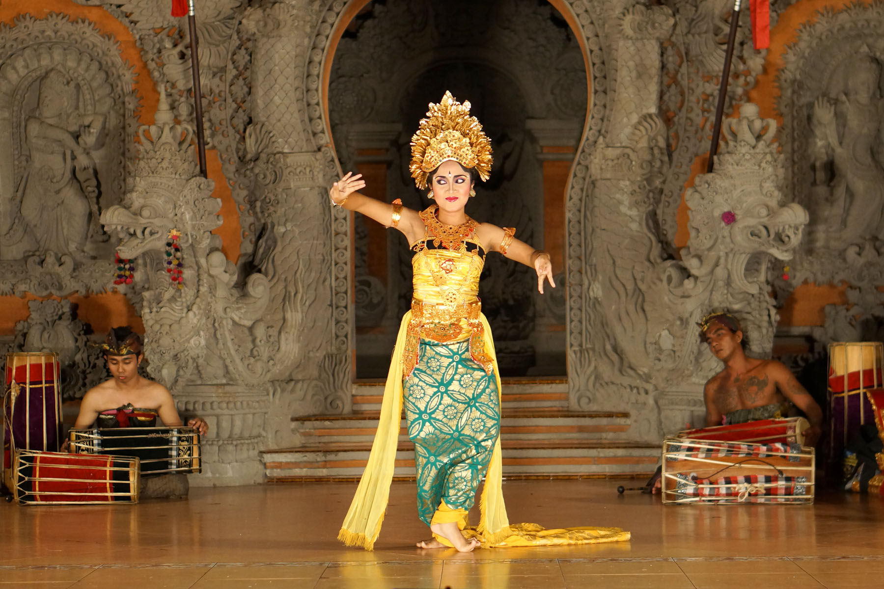 Legong Dance