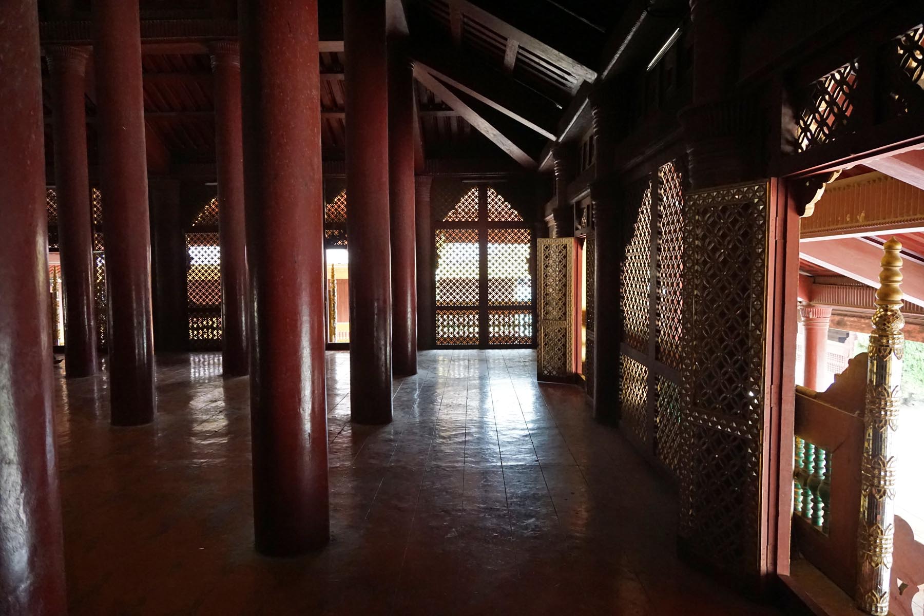 Mandalay  Palace