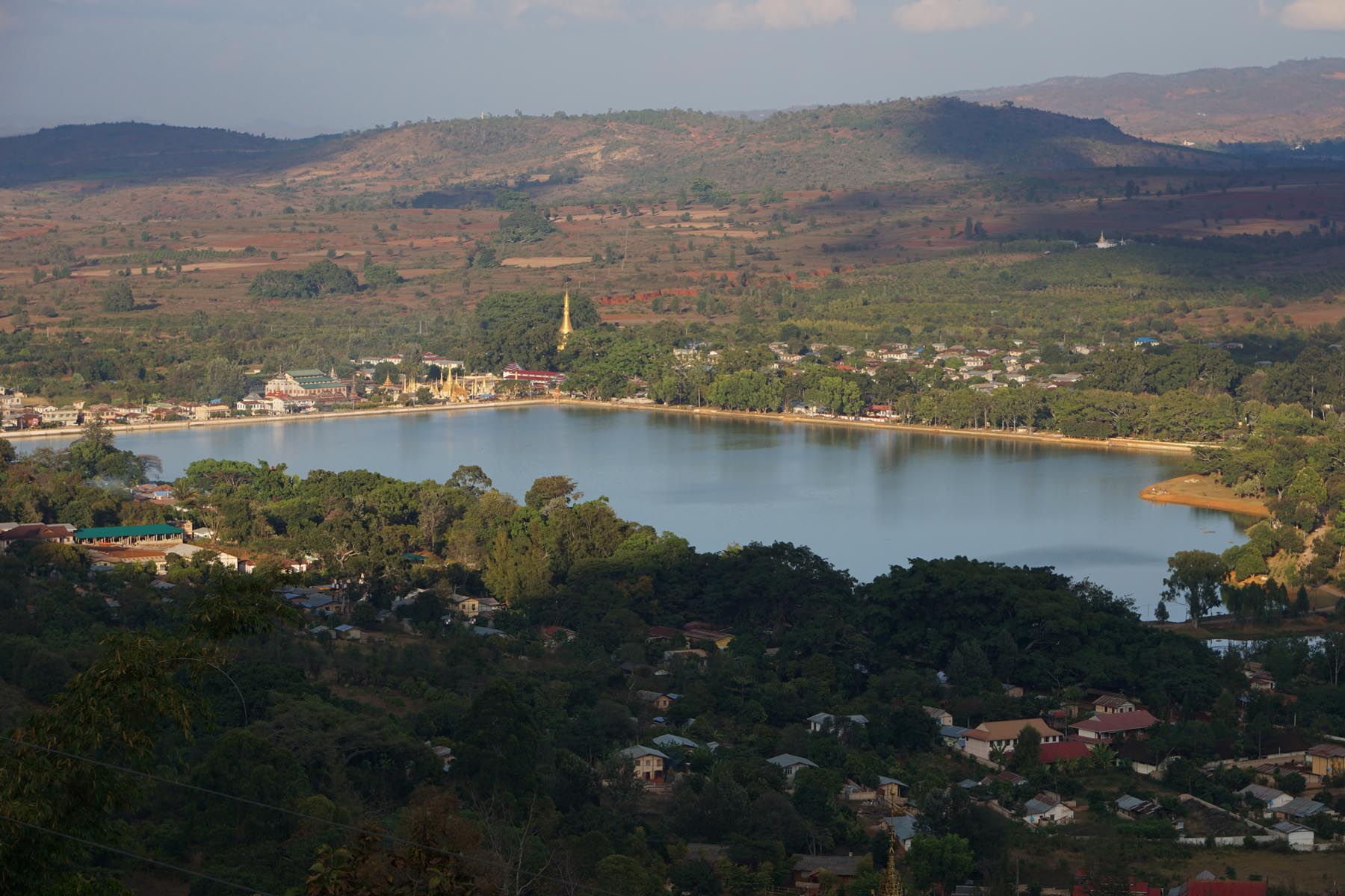 Pone Taloke Lake