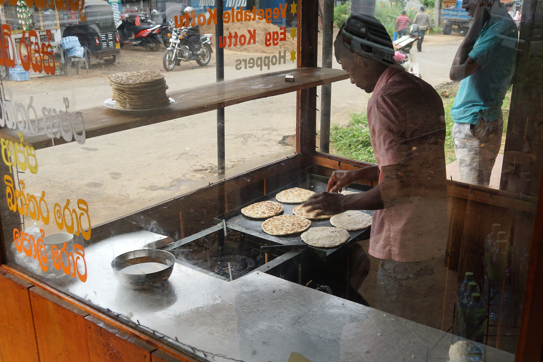 A small Roti eatery