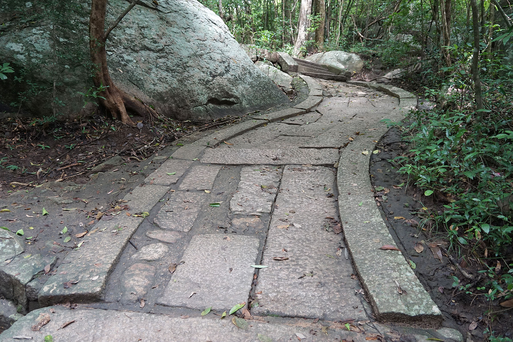 Slab trail