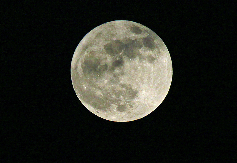 BEAUTIFUL MOON