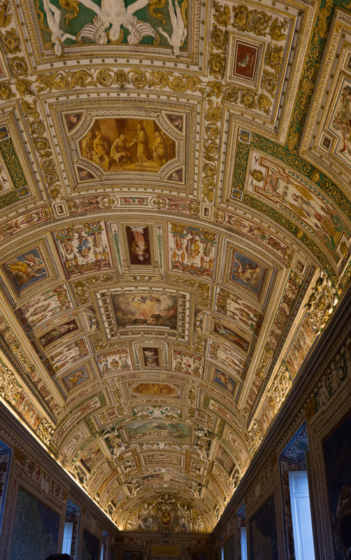 20150205_Vatican_0529 Pano.jpg
