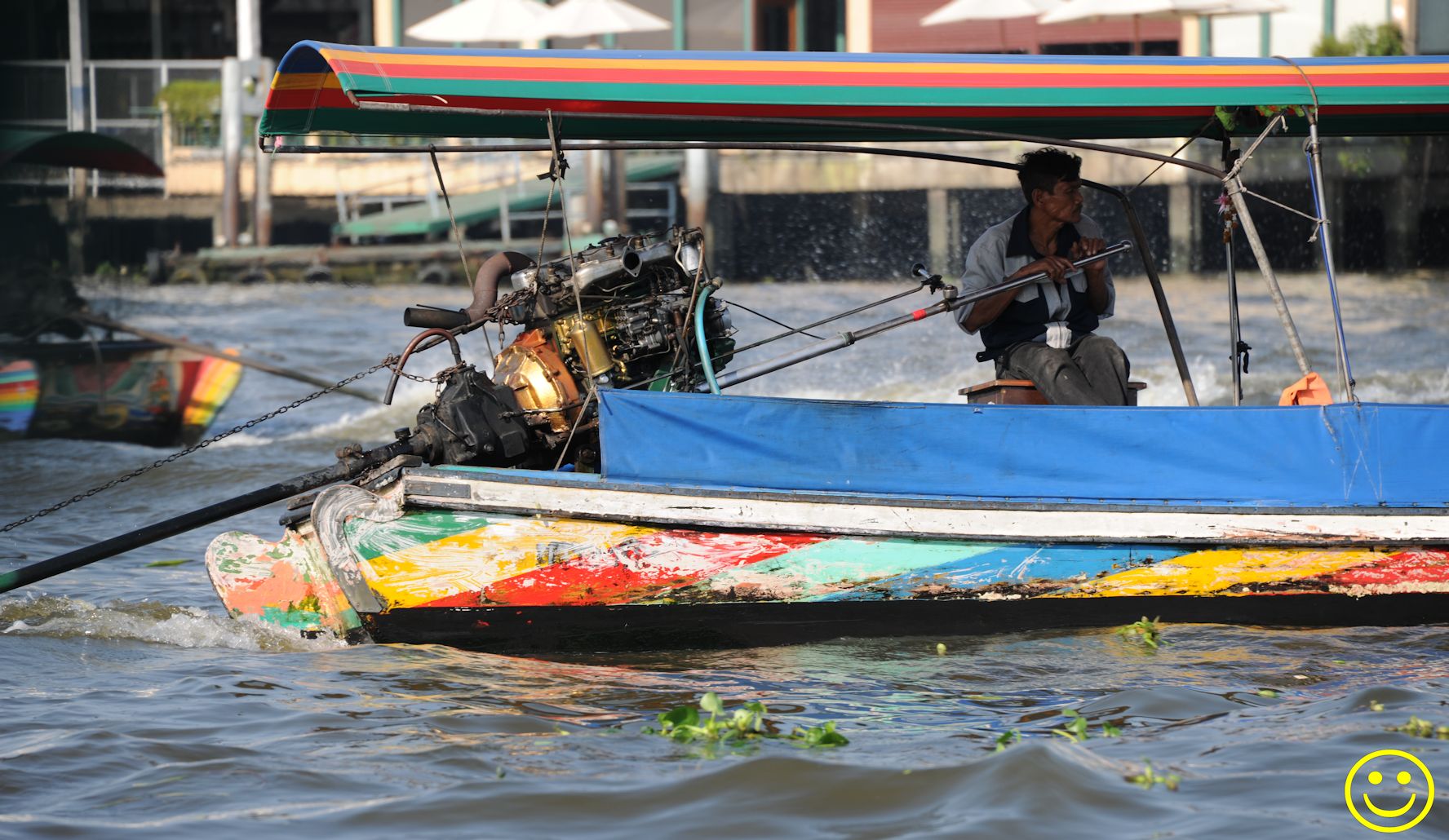 Long tail boat Sat 1