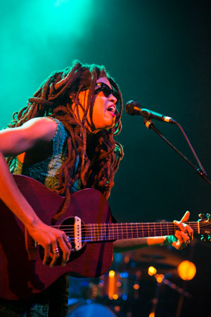 ValerieJune_014.jpg