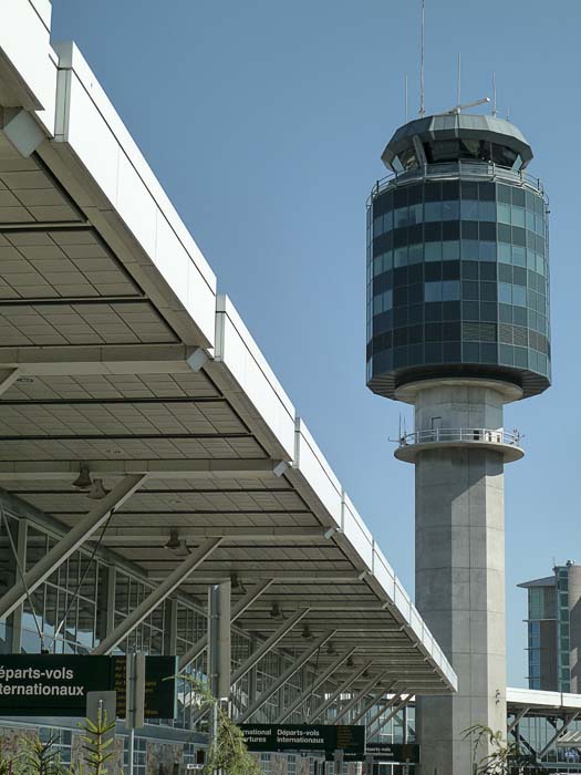  laroport de Vancouver / At the airport