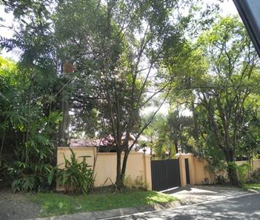 Forbes Park Makati - Houses for Rent