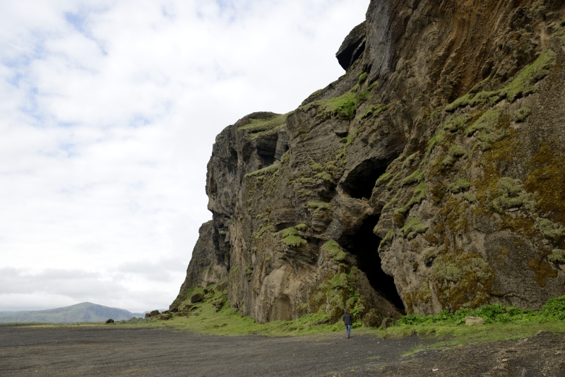 20130616-05-Hjörleifshöfdi-Monoliet01.JPG