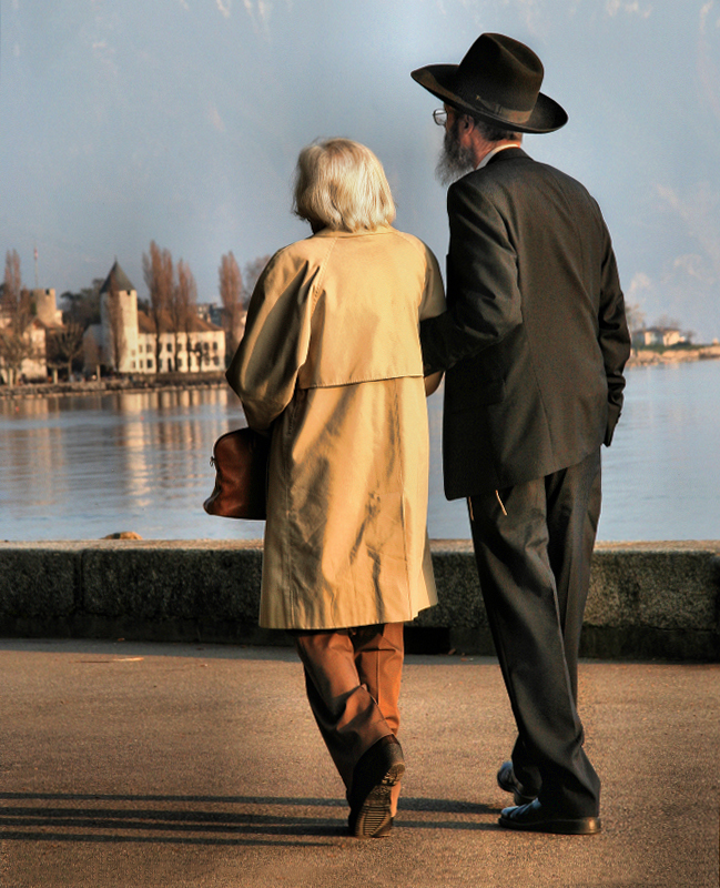 I might try to guess the story of the old Rabbi and his faithful wife...