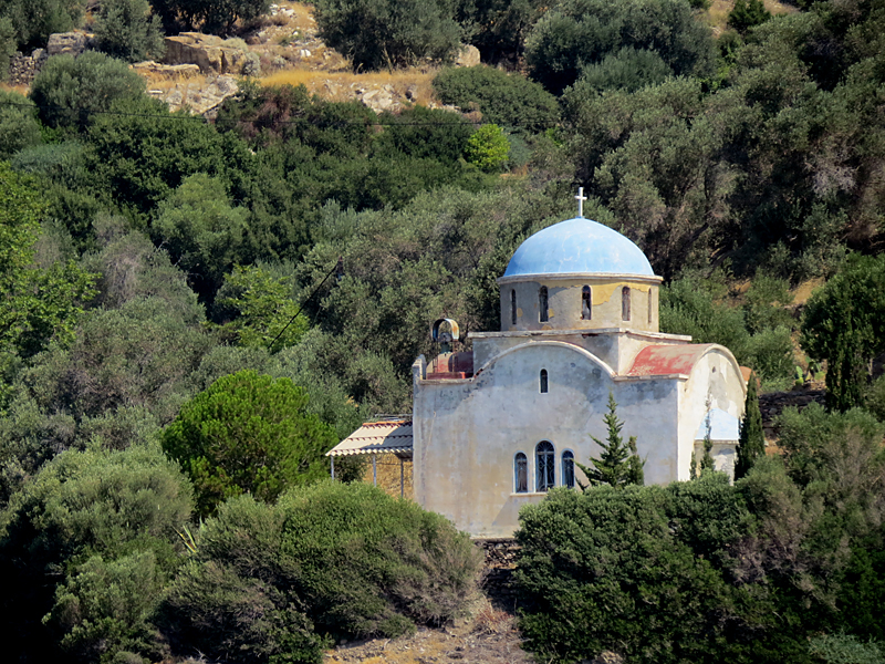 glise en pleine nature