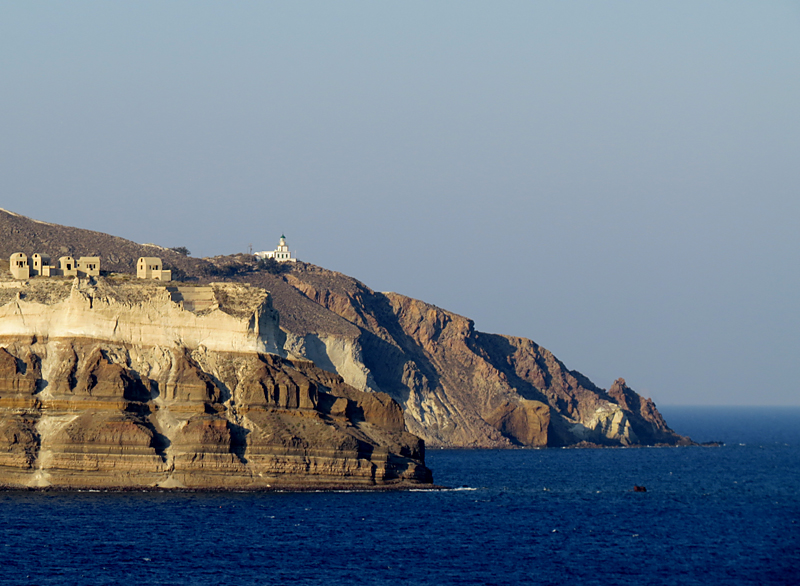 Arrive  Santorin