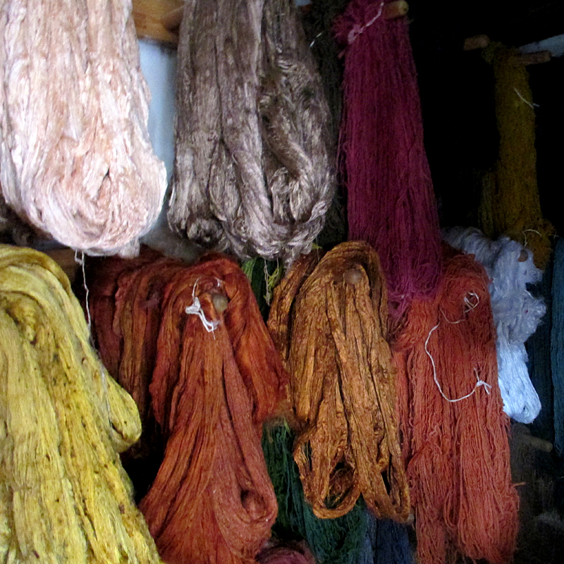 cheveaux de soie pour tissage de tapis