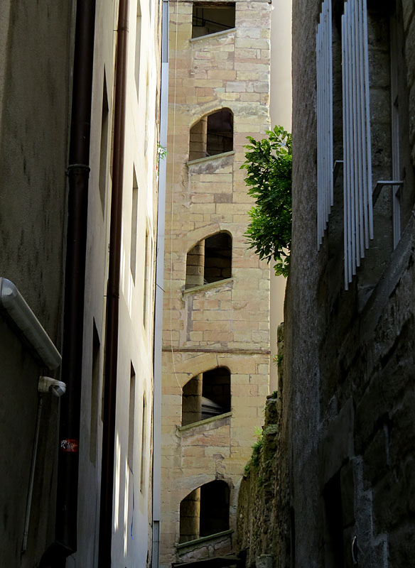Vieille ville de Genve, tour escalier