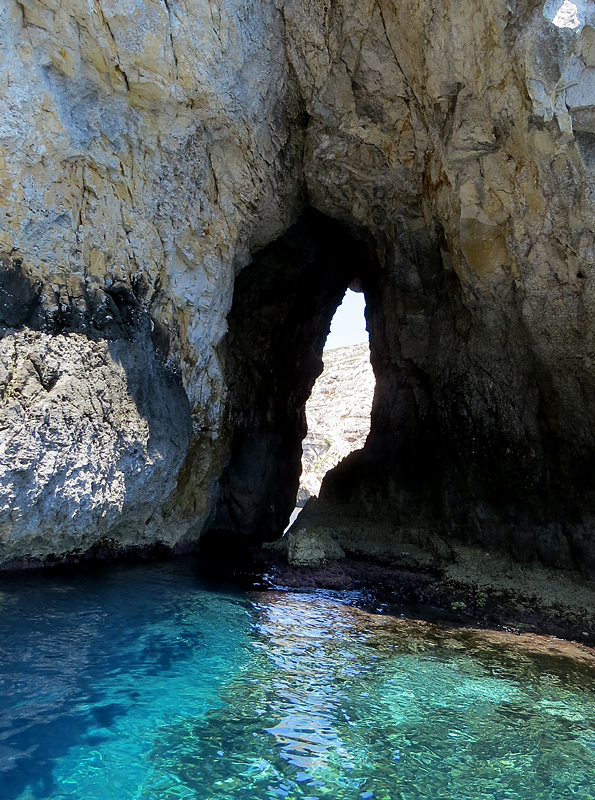Promenade en bateau  la Grotte bleue, Malte