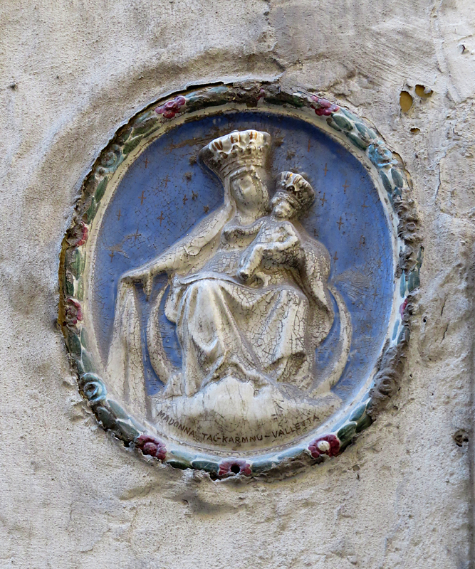 La Valette, médaillon religieux