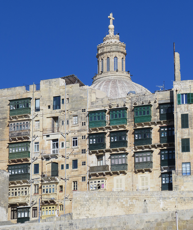 moucharabieh et le dome de la cathédrale anglicane St-Paul