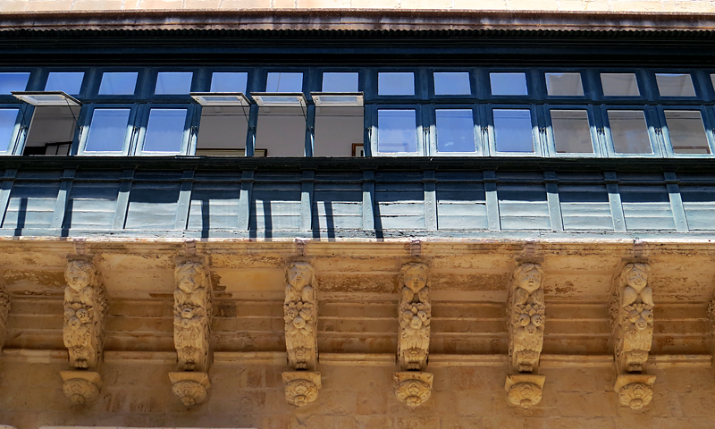 Promenade dans la ville de La Valette