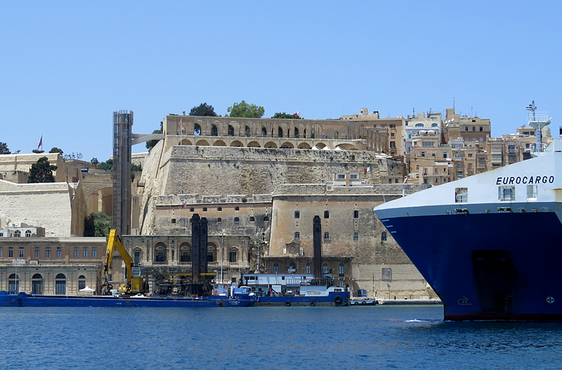 Promenade dans le port de La Valette