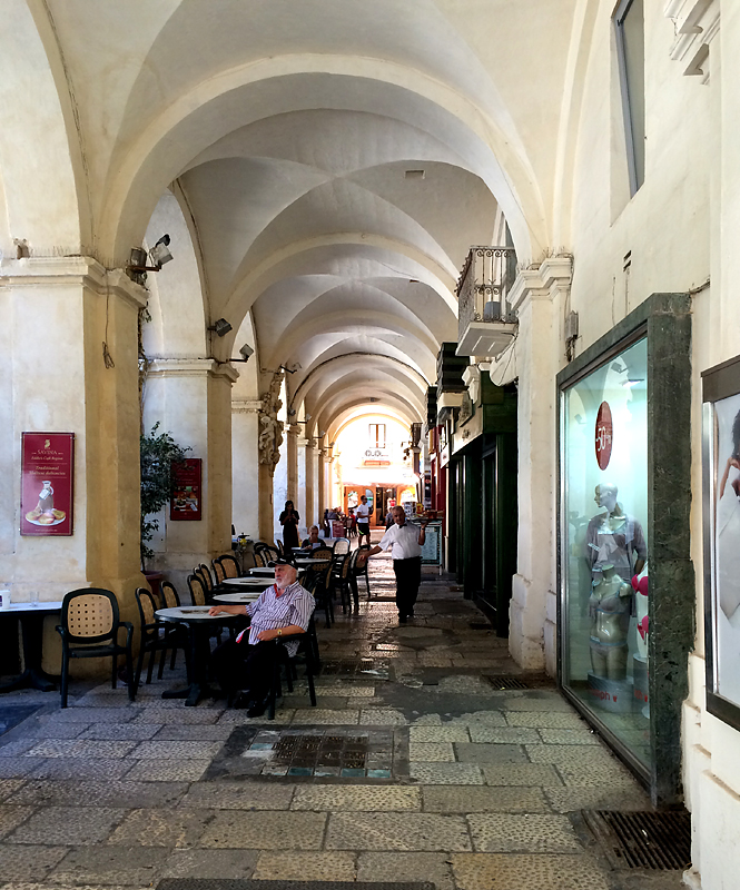 Arcades