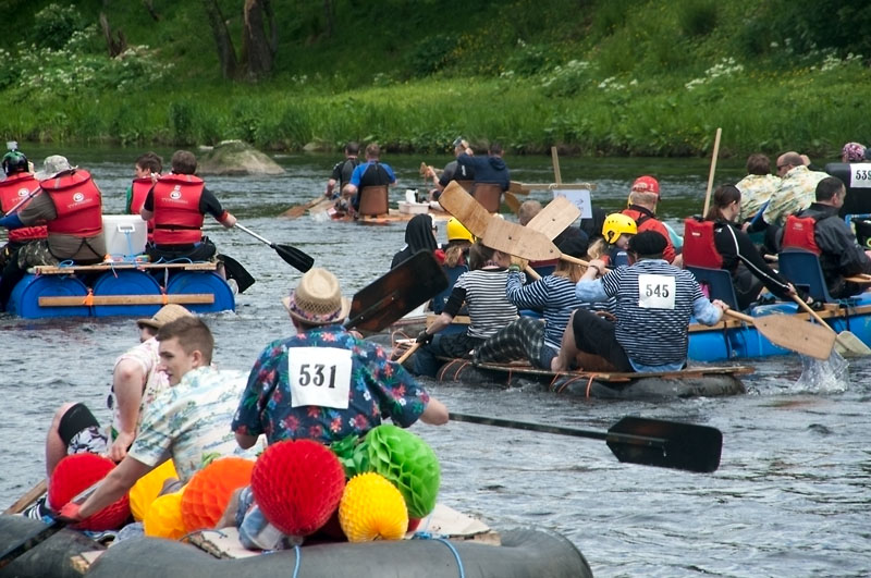 Raft Race