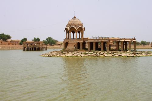 2014079255 Gadi Sagar Lake.JPG