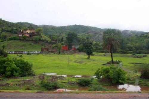 2014079672 Udaipur to Mumbai.JPG
