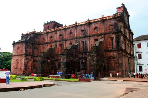 2014079800 Basilica of Bom Jesus Old Goa.JPG