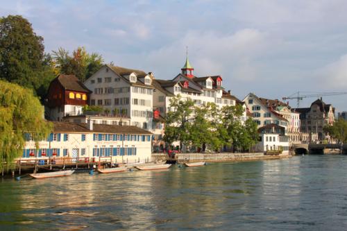 2014081051 Lemmit River Zurich.JPG