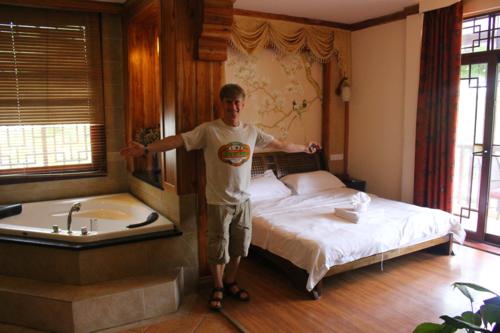 2015080624 Paul River View Hotel.jpg