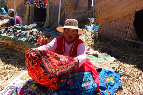 2016034429 Woman on Floating Islands.jpg