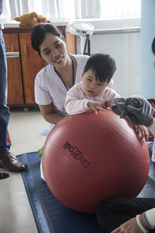 Da Nang Orthopedic & Rehabilitation Hospital 2015