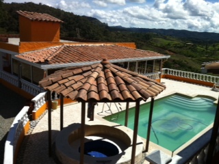 070_vendo_alquilo_con_piscina