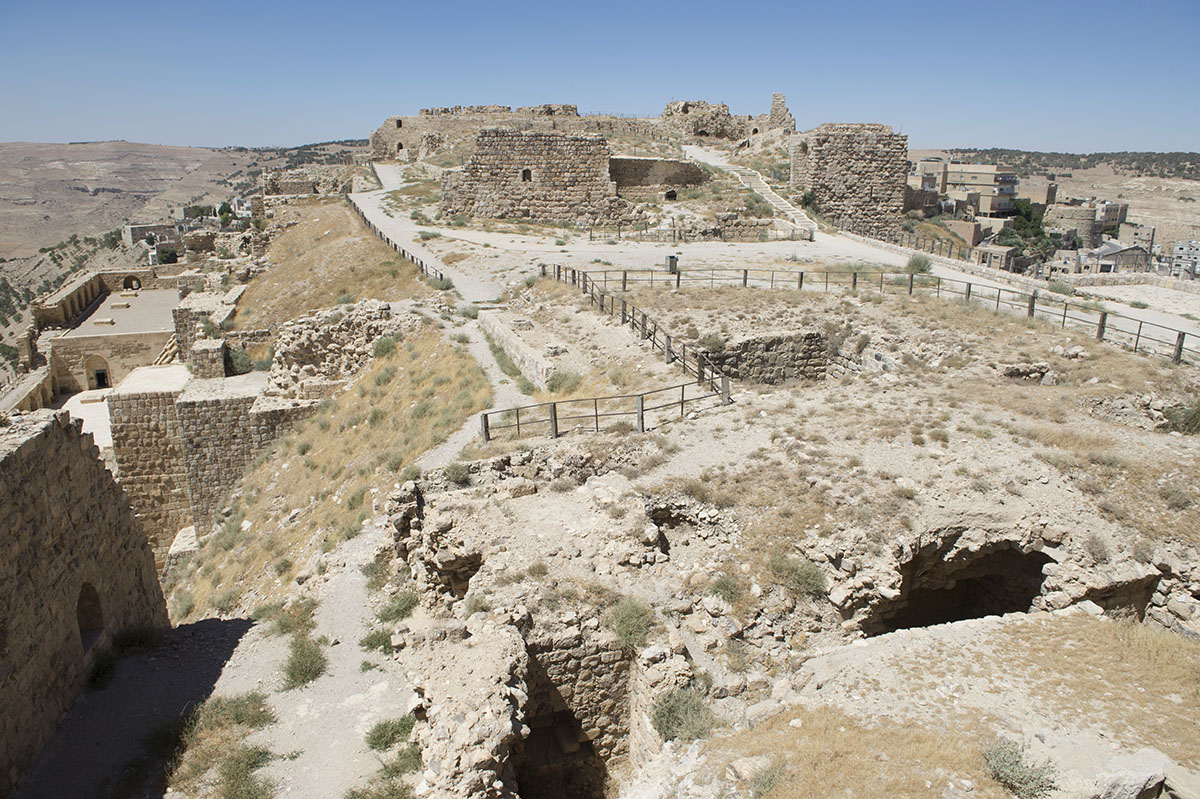 Jordan Karak Castle 2013 2523.jpg