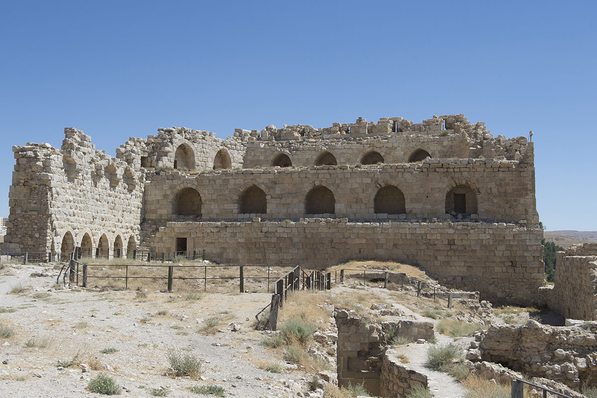 Jordan Karak Castle 2013 2531.jpg