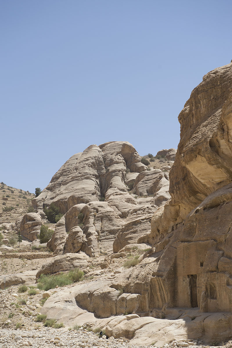 Jordan Petra 2013 1590 Bab as-Siq area.jpg