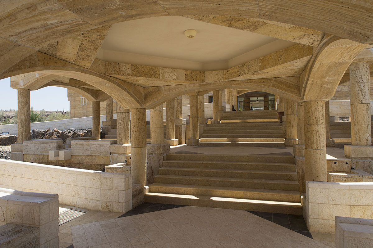 Jordan Dead Sea 2013 2652.jpg