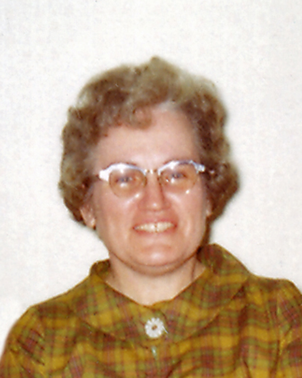 Edith (Woodcock) Miller 1972.jpg