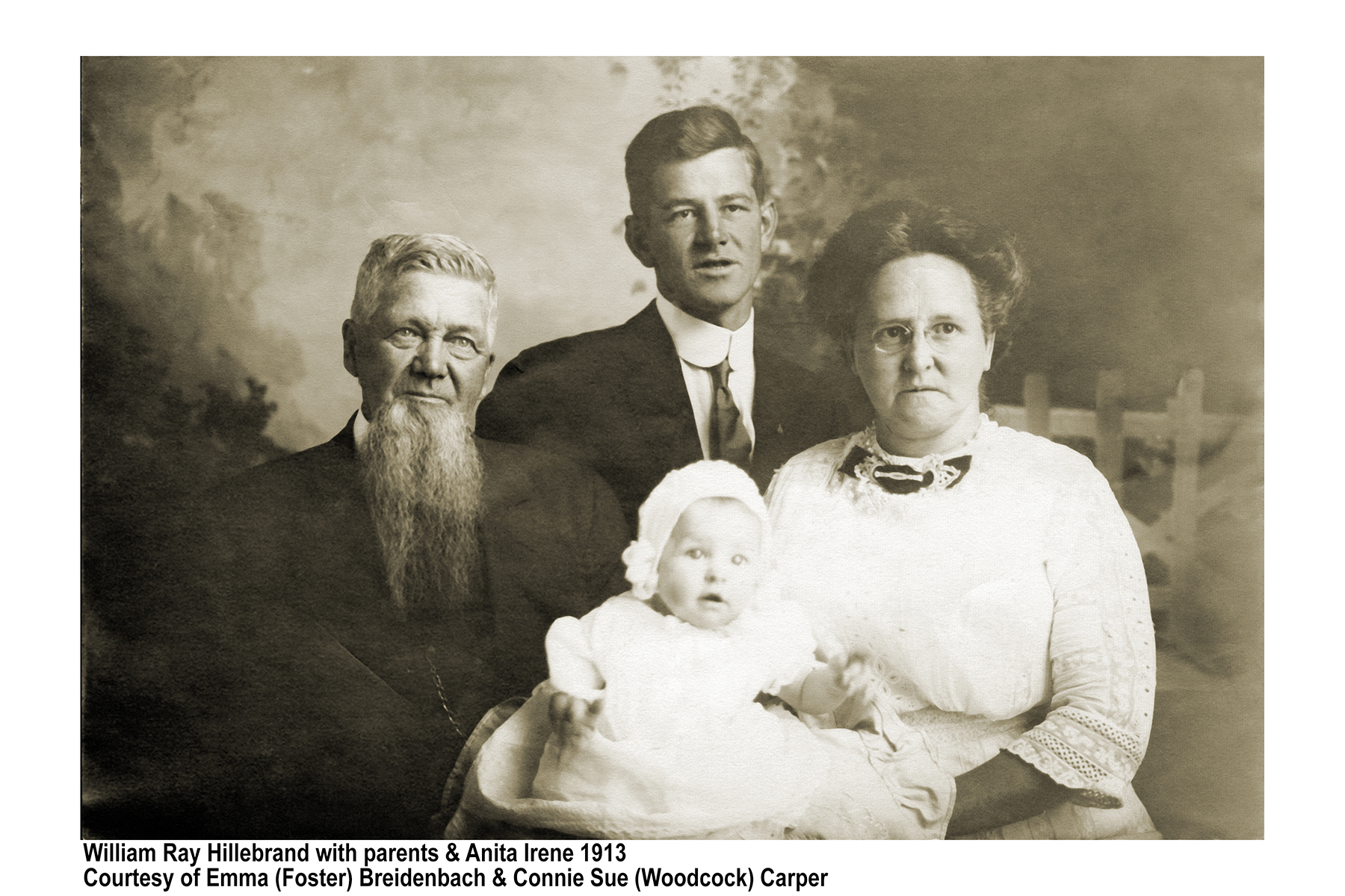 Ray Hillebrand with His Parents and baby Anita Irene. 1913.jpg