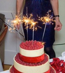 wedding cake crop.jpg