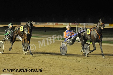 Koers 9. Pantera Rex en Downtown Fortuna3.jpg
