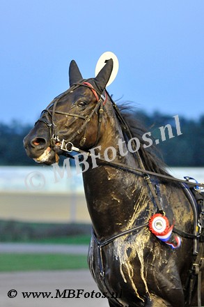 Koers 5. Uno de Villeneuve3.jpg
