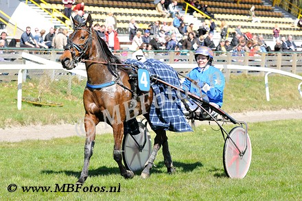 Koers 2. Daisy Singel3.jpg