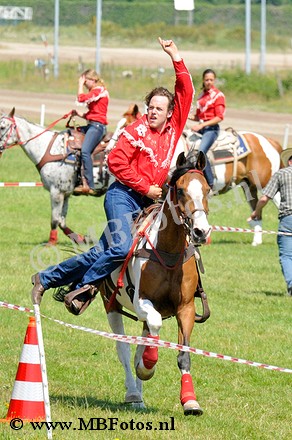 _MBF6812.jpg