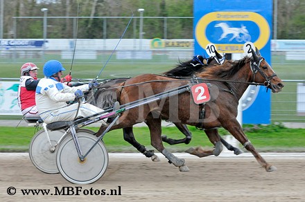 Koers 3. Yoki Attack1.jpg