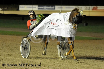 Koers 1. Vino le Blanc2.jpg