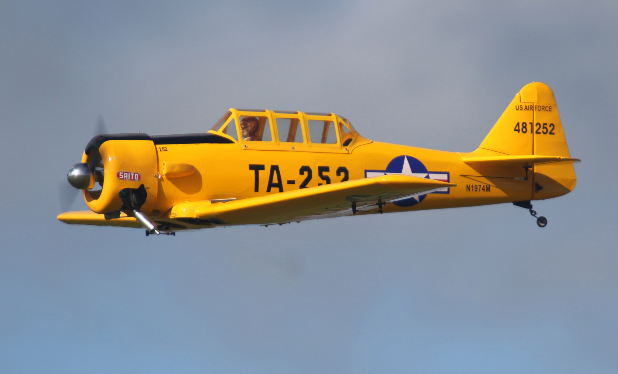 Mikes Harvard back in the air, 0T8A3192.jpg