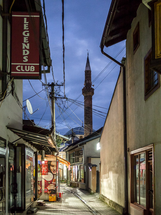 arshia (bazaar) by night