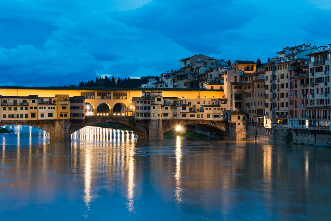 Ponte Vecchio and River Arno, Florence  14_d800_0243