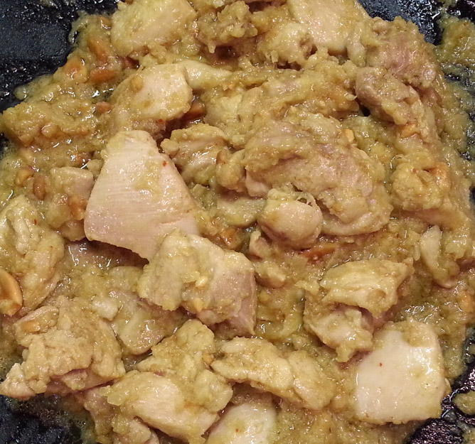 Chicken in Peanut Sauce