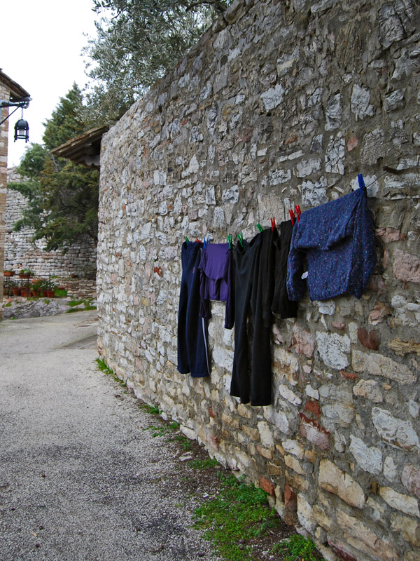 Some Laundry on the Arena Wall6533